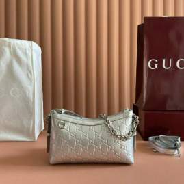 Picture of Gucci Handbags _SKUfw224915346fw